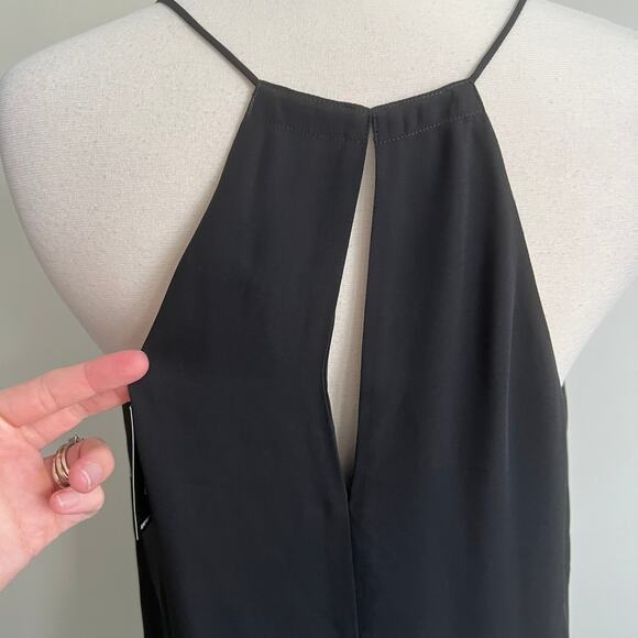 Express Studded V-Neck Tank Camisole Keyhole Back Black Sleeveless Blouse M NWT - Picture 6 of 8
